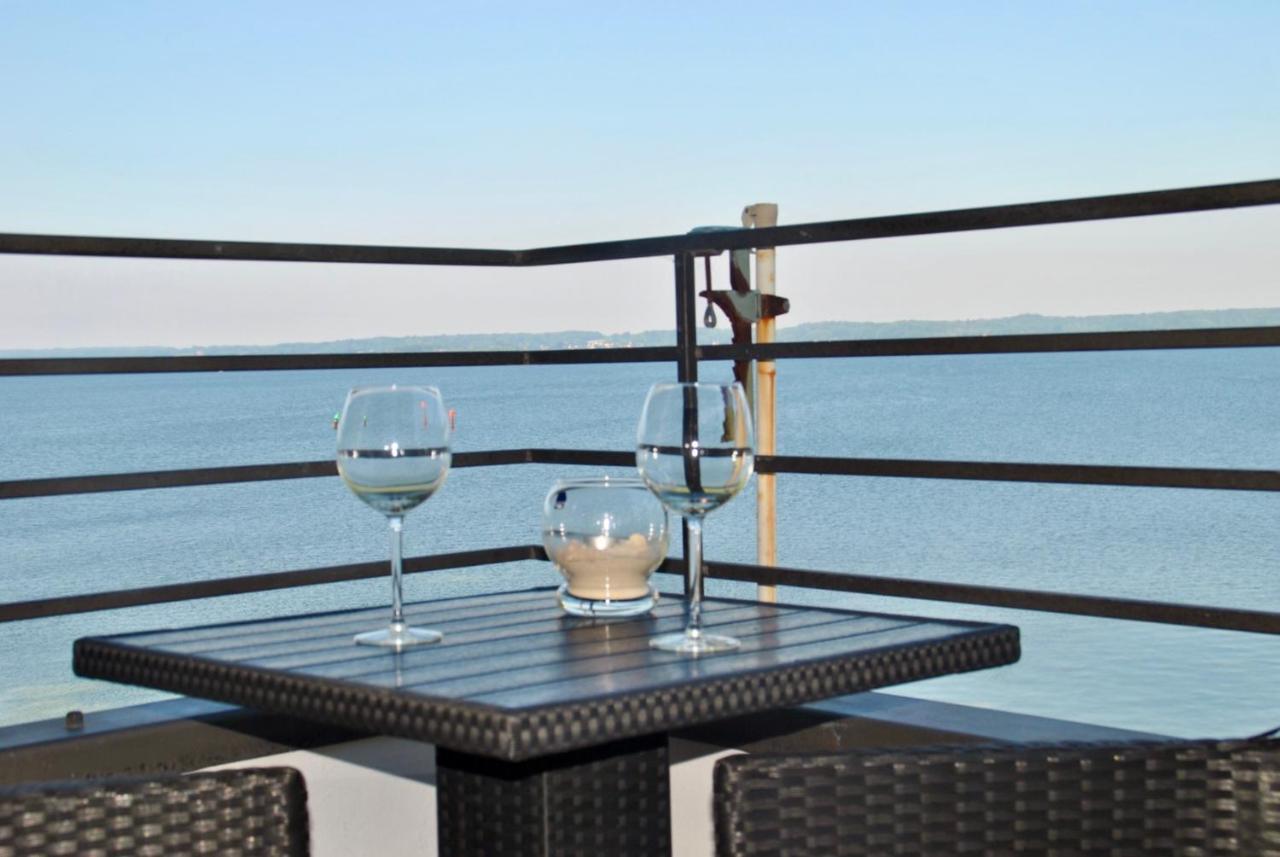 Mare Apartment Glucksburg Bagian luar foto